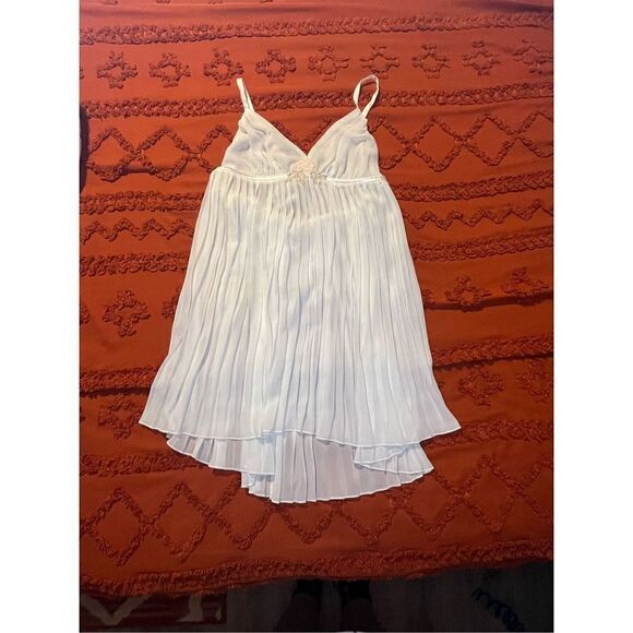 White mini spaghetti straps, panty, brand, new with tags, sexy Teddy nightie. Sz - Picture 13 of 16